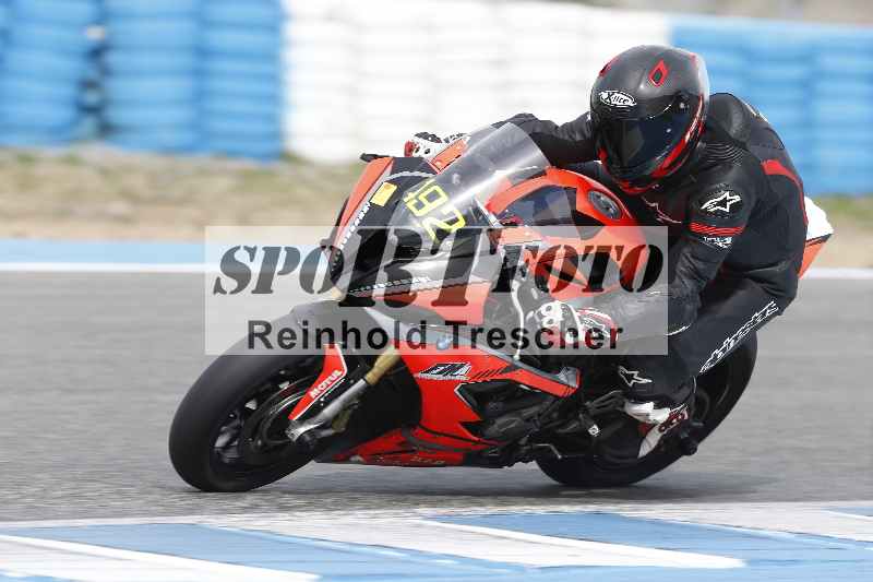 /02 28.-31.01.2025 Moto Center Thun Jerez/rot-red/192